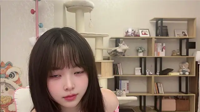 Chenjing0 online show from November 3, 2025, 3:04 pm