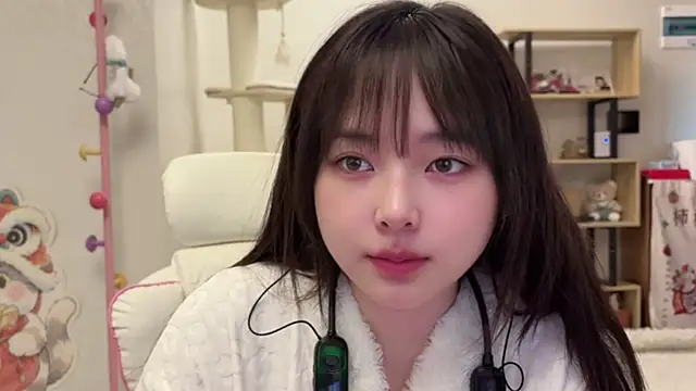 Snapshot of Chenjing0 chatting on February 13, 2026, 4:45 am Chenjing0 online show from February 13, 2026, 4:45 am