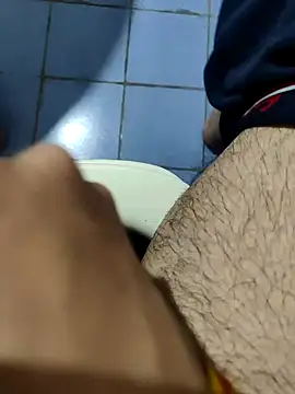 Snapshot of dreamers_dick chatting on January 6, 2025, 1:41 pm dreamers dick online show from January 6, 2025, 1:41 pm