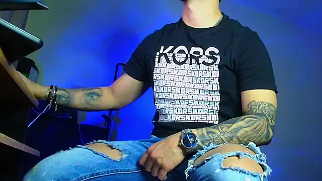 Snapshot of XanderCage99 chatting on March 28, 2026, 9:05 pm XanderCage99 online show from March 28, 2026, 9:05 pm