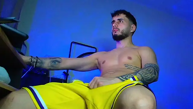 Snapshot of XanderCage99 chatting on March 25, 2026, 2:01 am XanderCage99 online show from March 25, 2026, 2:01 am