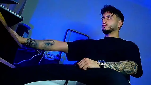 Snapshot of XanderCage99 chatting on February 11, 2026, 3:45 pm XanderCage99 online show from February 11, 2026, 3:45 pm