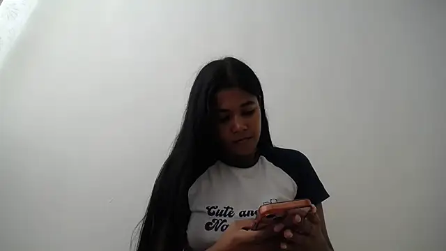 Snapshot of kathypiercee chatting on April 3, 2026, 7:09 pm kathypiercee online show from April 3, 2026, 7:09 pm