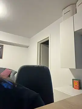 miaceleste online show from November 18, 2025, 12:15 am