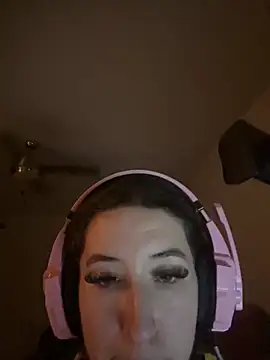 ParkerGYATT online show from April 10, 2026, 6:42 am