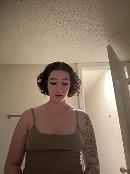 ParkerGYATT online show from April 18, 2026, 8:16 am