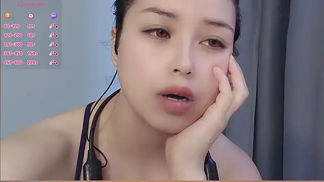 Lucky-xiuxiu online show from February 11, 2026, 11:48 pm