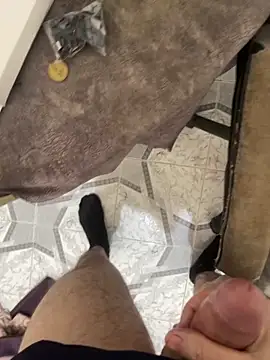 Snapshot of salahjode4325 chatting on October 19, 2025, 8:06 am salahjode4325 online show from October 19, 2025, 8:06 am