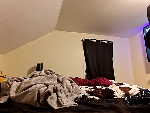 Snapshot of thickdaddy10 chatting on January 5, 2025, 10:40 pm thickdaddy10 online show from January 5, 2025, 10:40 pm