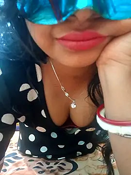 Snapshot of _MilkyBar chatting on February 23, 2026, 11:22 am MilkyBar online show from February 23, 2026, 11:22 am