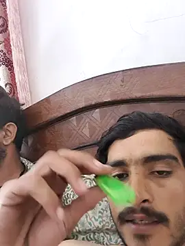 Snapshot of MAGNETICDADDY8 chatting on November 24, 2025, 7:14 pm MAGNETICDADDY8 online show from November 24, 2025, 7:14 pm