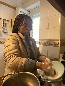 Snapshot of Alana-Castillo chatting on February 5, 2025, 8:43 am Alana-Castillo online show from February 5, 2025, 8:43 am