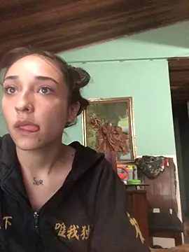 Snapshot of NickiYoung chatting on February 8, 2025, 11:13 pm NickiYoung online show from February 8, 2025, 11:13 pm