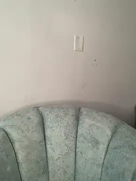 Snapshot of Julii- chatting on October 16, 2025, 2:03 pm Julii- online show from October 16, 2025, 2:03 pm