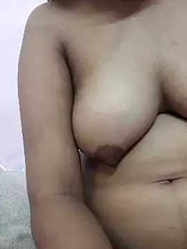 KIRAANVV online show from January 2, 2025, 11:27 pm