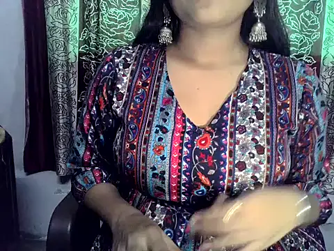 Snapshot of SIYA_MAVI chatting on November 13, 2025, 4:16 am SIYA MAVI online show from November 13, 2025, 4:16 am