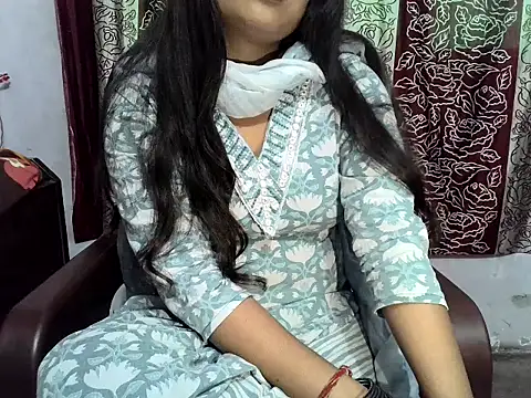 SIYA MAVI online show from March 15, 2026, 4:52 am