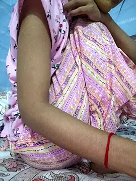 Snapshot of 124pakhi chatting on October 9, 2025, 5:35 pm 124pakhi online show from October 9, 2025, 5:35 pm