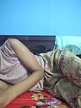 Snapshot of 124pakhi chatting on September 22, 2025, 5:52 pm 124pakhi online show from September 22, 2025, 5:52 pm