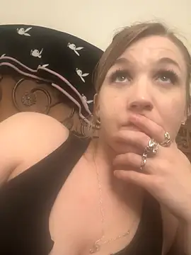 Snapshot of Kitty_DaCocks chatting on November 1, 2025, 11:31 pm Kitty DaCocks online show from November 1, 2025, 11:31 pm