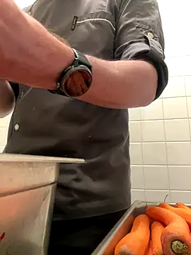 Snapshot of Pierre22000 chatting on October 24, 2025, 5:06 am Pierre22000 online show from October 24, 2025, 5:06 am