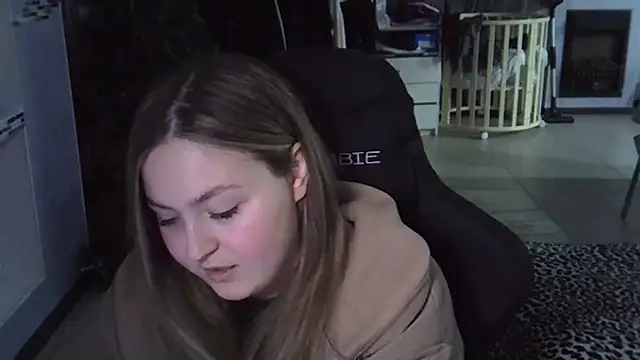 Emilie Kitty online show from January 12, 2025, 6:05 pm