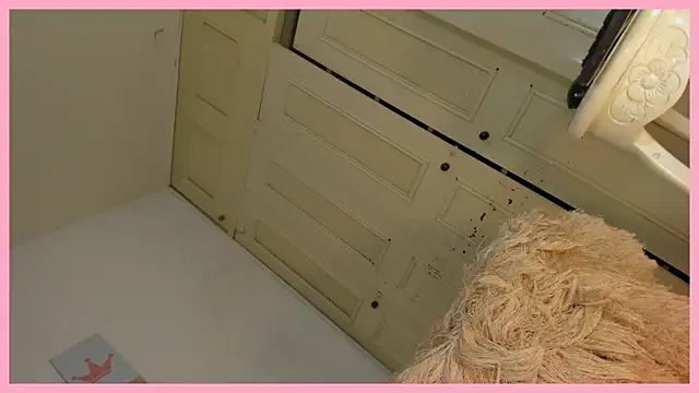 Kenny Town online show from December 17, 2025, 6:07 am