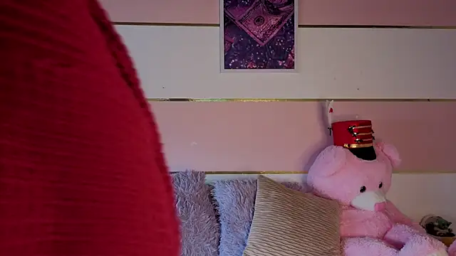 Charlotte  Miller online show from January 11, 2026, 1:07 pm