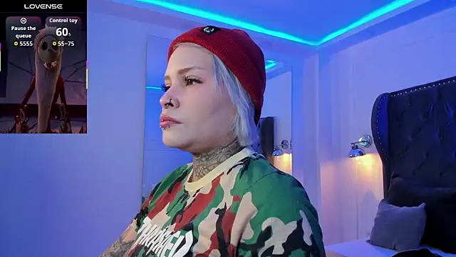 Snapshot of jinxv_nuss chatting on January 7, 2026, 11:48 am jinxv nuss online show from January 7, 2026, 11:48 am