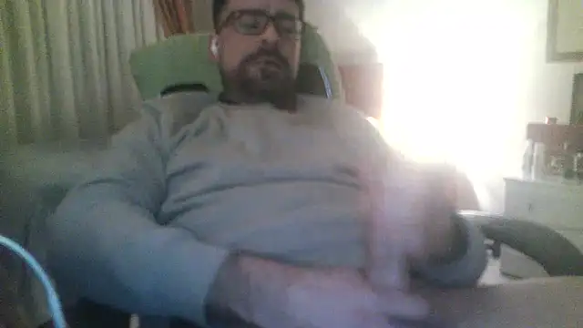 Patrickhound online show from January 3, 2025, 2:54 am