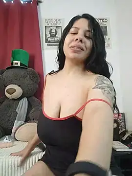 downsonMia online show from April 12, 2026, 12:08 pm