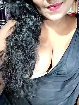 YERY HOT online show from September 26, 2025, 6:37 pm