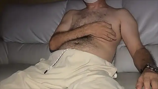 Ryo-j online show from October 17, 2025, 2:19 pm