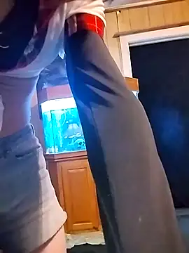 Snapshot of Rebeckalove chatting on February 18, 2025, 9:32 am Rebeckalove online show from February 18, 2025, 9:32 am