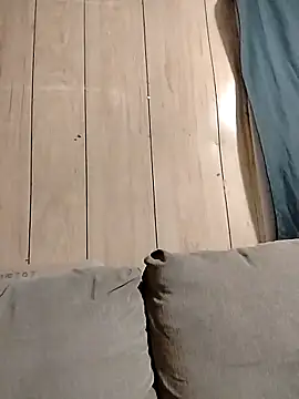 Snapshot of Rebeckalove chatting on March 18, 2025, 4:40 am Rebeckalove online show from March 18, 2025, 4:40 am