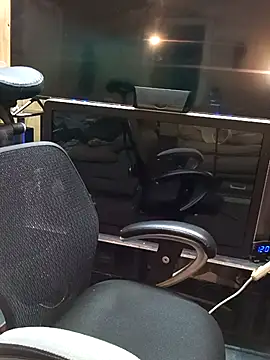 Snapshot of Rebeckalove chatting on November 18, 2025, 9:34 am Rebeckalove online show from November 18, 2025, 9:34 am