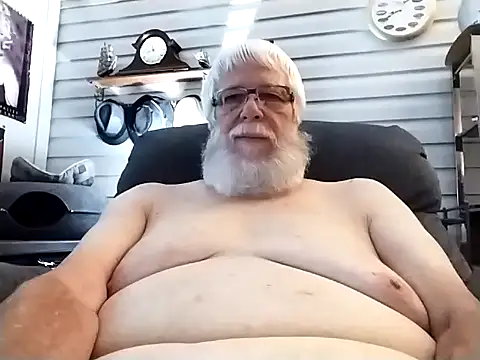 Snapshot of Futura_intx chatting on November 17, 2025, 2:43 pm Futura intx online show from November 17, 2025, 2:43 pm