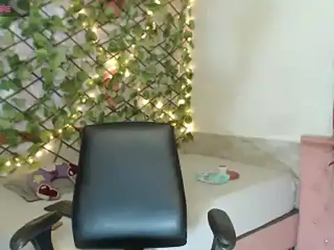 Angel violeth online show from January 31, 2025, 4:27 pm