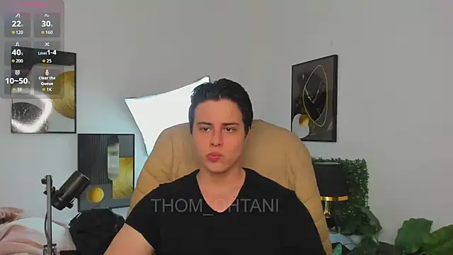Snapshot of Thom_Ohtani chatting on April 28, 2026, 12:31 am Thom Ohtani online show from April 28, 2026, 12:31 am