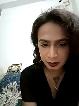 riya914 online show from January 21, 2025, 4:58 pm