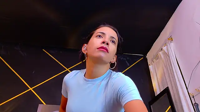 amabel zambrano online show from May 26, 2026, 11:19 am