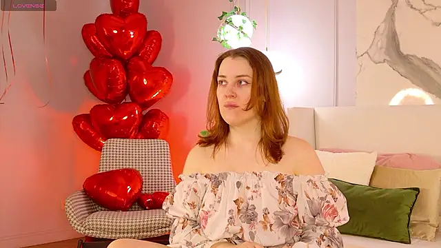 Snapshot of EllieGarson chatting on February 14, 2026, 5:02 pm EllieGarson online show from February 14, 2026, 5:02 pm