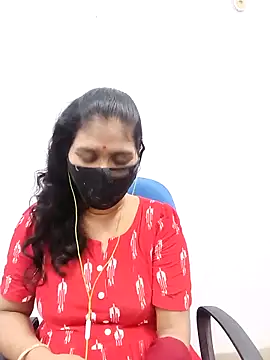 Lucky-Deepthi online show from February 18, 2025, 9:31 pm