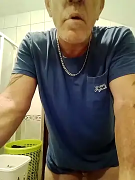 aigledauphin online show from September 27, 2025, 5:35 am