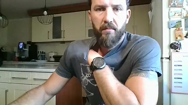 Snapshot of realdilf chatting on September 25, 2025, 7:14 am realdilf online show from September 25, 2025, 7:14 am