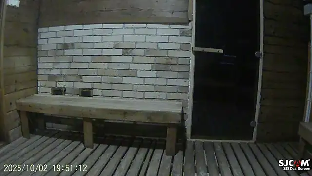 Snapshot of realdilf chatting on October 2, 2025, 5:49 pm realdilf online show from October 2, 2025, 5:49 pm