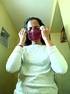 Snapshot of Pooja_cut chatting on November 1, 2025, 2:40 am Pooja cut online show from November 1, 2025, 2:40 am