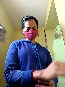 Snapshot of Pooja_cut chatting on November 21, 2025, 2:54 am Pooja cut online show from November 21, 2025, 2:54 am