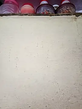 Snapshot of Pooja_cut chatting on December 4, 2025, 2:21 am Pooja cut online show from December 4, 2025, 2:21 am