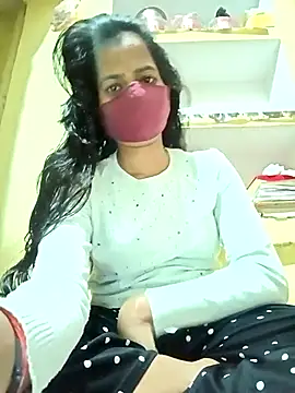 Snapshot of Pooja_cut chatting on October 28, 2025, 4:39 pm Pooja cut online show from October 28, 2025, 4:39 pm